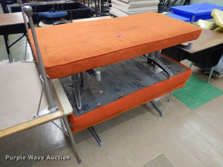 image for item EY9223 Furniture