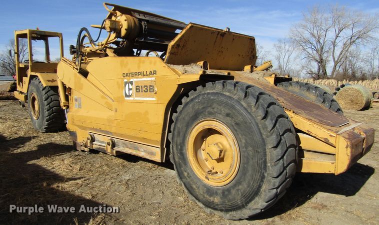 image for item GC9750 1983 Caterpillar 613B  elevating scraper