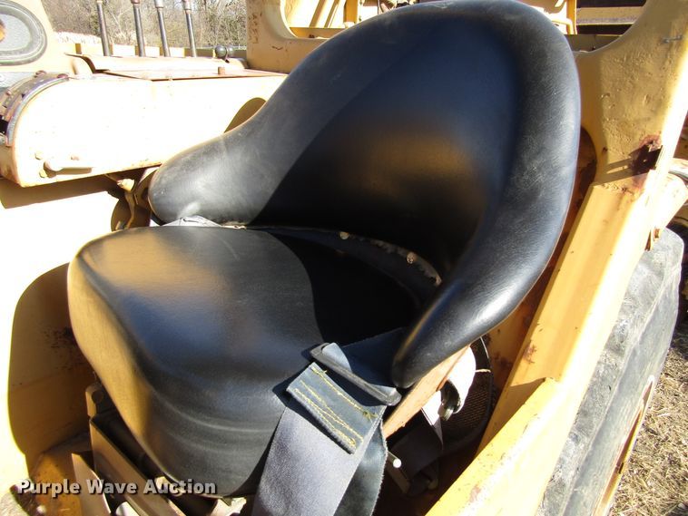 image for item GC9750 1983 Caterpillar 613B  elevating scraper