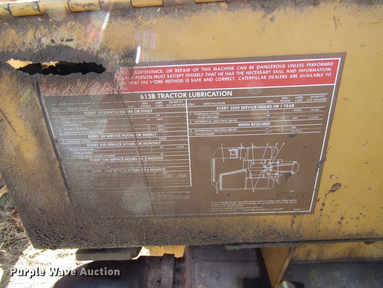 image for item GC9750 1983 Caterpillar 613B  elevating scraper
