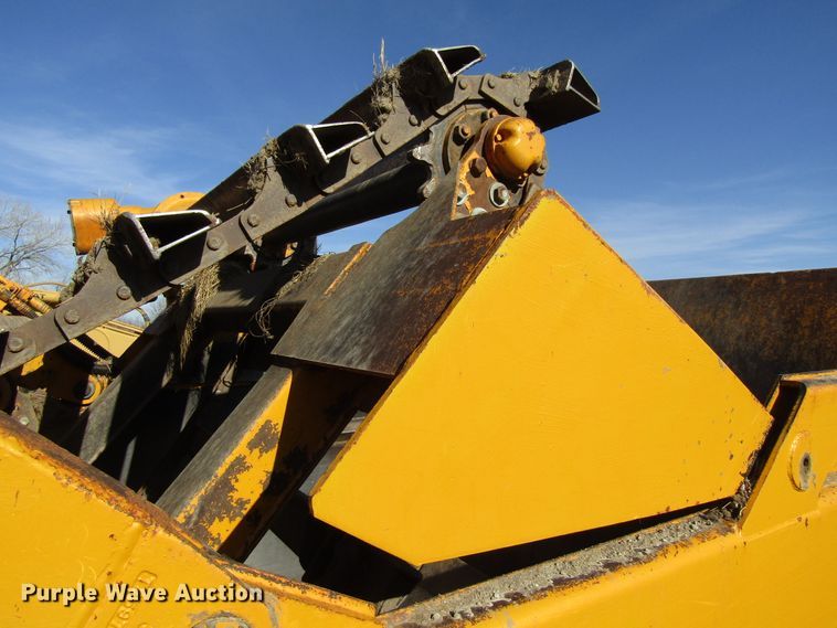 image for item GC9751 1979 John Deere 762  elevating scraper