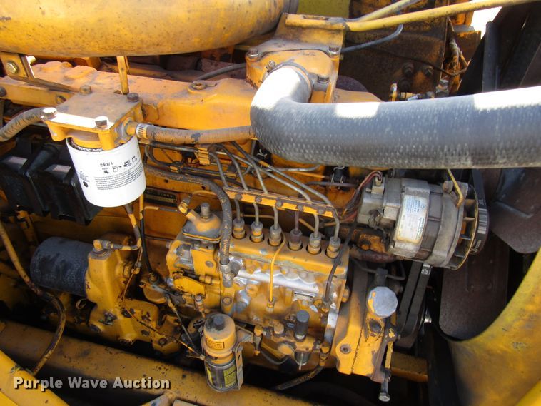 image for item GC9751 1979 John Deere 762  elevating scraper