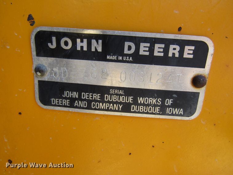 image for item GC9751 1979 John Deere 762  elevating scraper