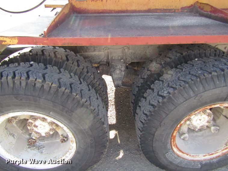 image for item GC9752 1977 International  semi truck with equipment trailer