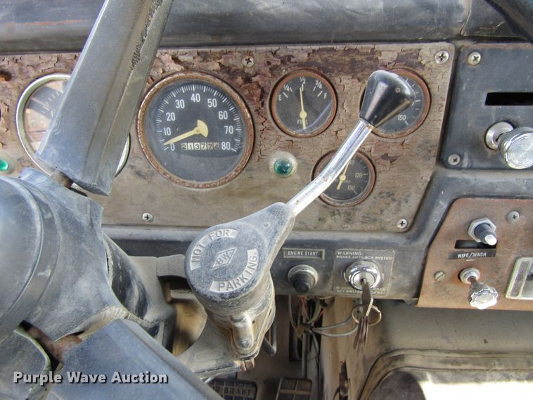 image for item GC9752 1977 International  semi truck with equipment trailer