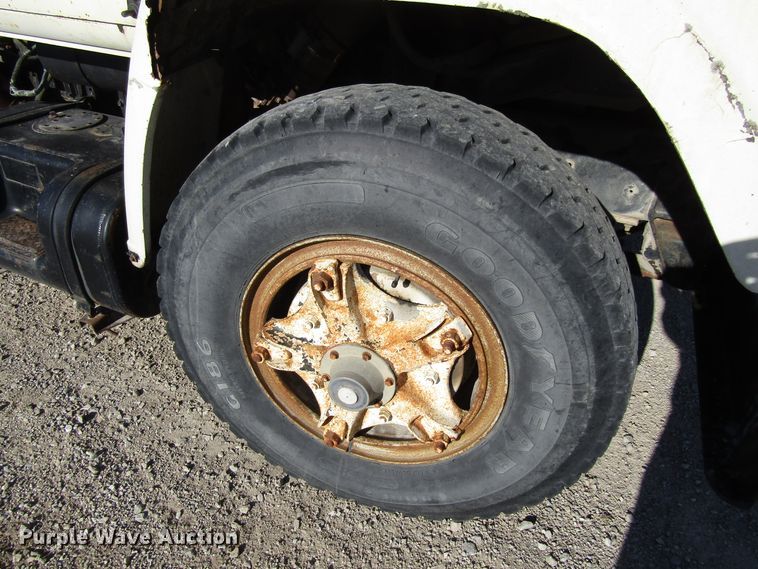 image for item GC9752 1977 International  semi truck with equipment trailer