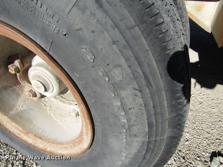 image for item GC9752 1977 International  semi truck with equipment trailer