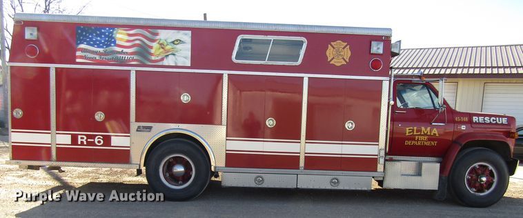 image for item GC9771 1983 GMC C6500  rescue truck