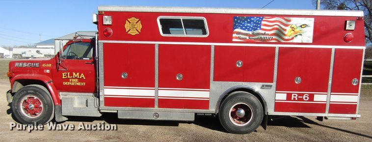 image for item GC9771 1983 GMC C6500  rescue truck