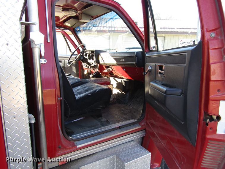 image for item GC9771 1983 GMC C6500  rescue truck