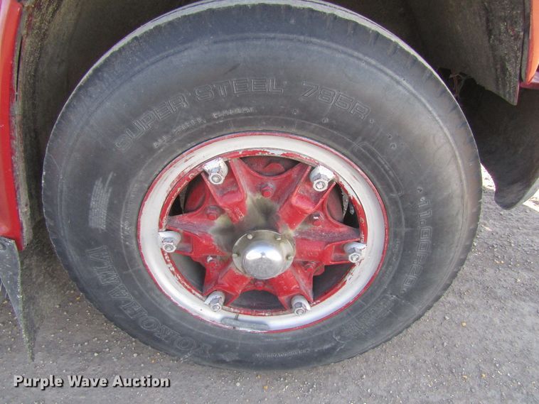 image for item GC9771 1983 GMC C6500  rescue truck