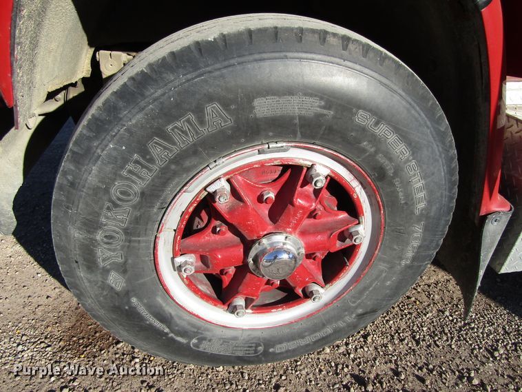 image for item GC9771 1983 GMC C6500  rescue truck