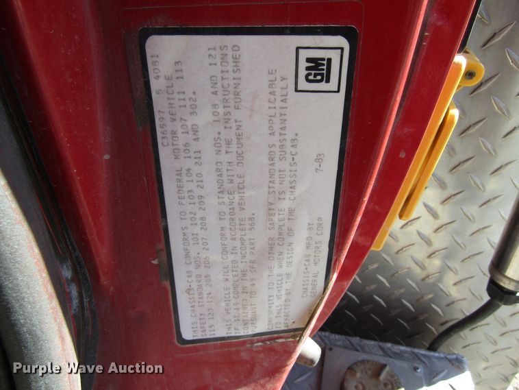 image for item GC9771 1983 GMC C6500  rescue truck