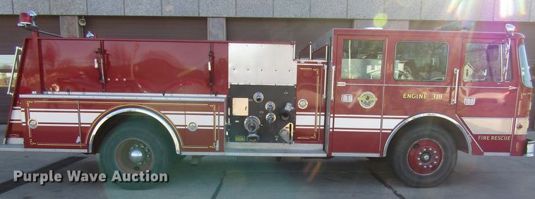 image for item GC9773 1986 Pierce 6V92T  pumper fire truck