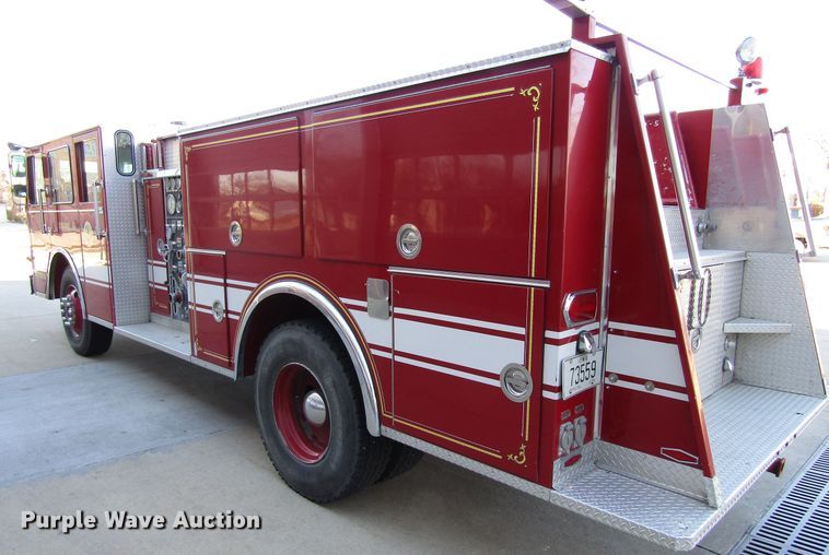image for item GC9773 1986 Pierce 6V92T  pumper fire truck
