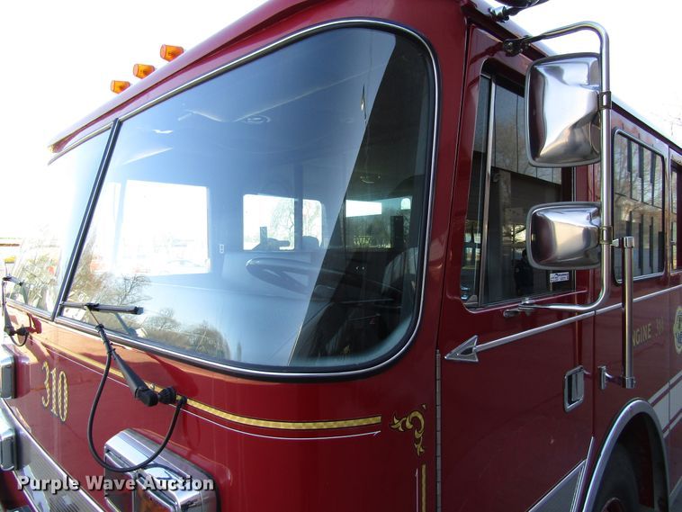 image for item GC9773 1986 Pierce 6V92T  pumper fire truck