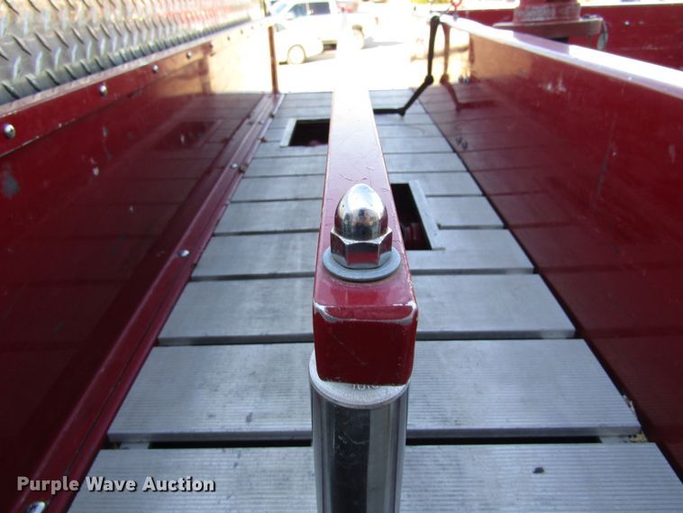 image for item GC9773 1986 Pierce 6V92T  pumper fire truck