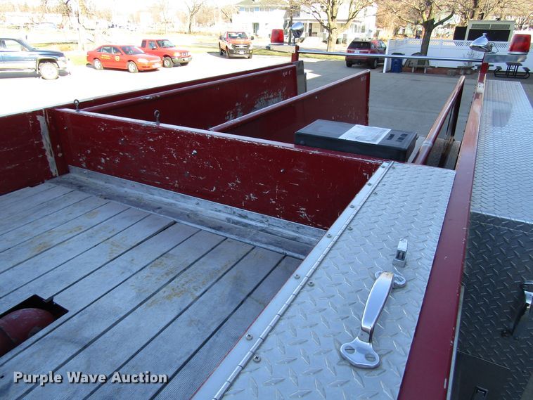 image for item GC9773 1986 Pierce 6V92T  pumper fire truck