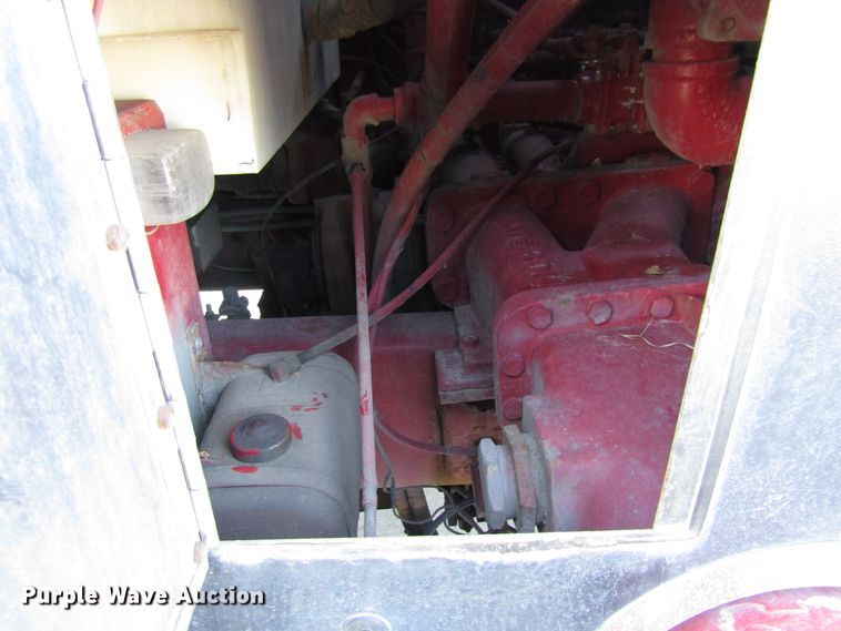 image for item GC9773 1986 Pierce 6V92T  pumper fire truck