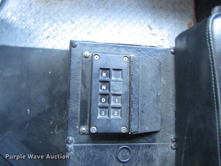 image for item GC9773 1986 Pierce 6V92T  pumper fire truck