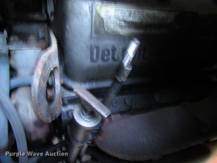 image for item GC9773 1986 Pierce 6V92T  pumper fire truck