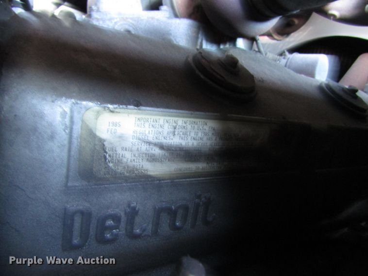 image for item GC9773 1986 Pierce 6V92T  pumper fire truck