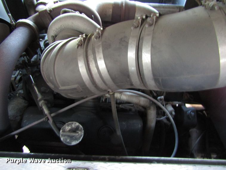 image for item GC9773 1986 Pierce 6V92T  pumper fire truck