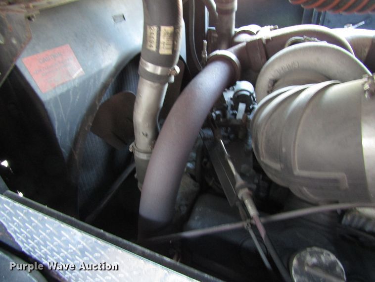 image for item GC9773 1986 Pierce 6V92T  pumper fire truck