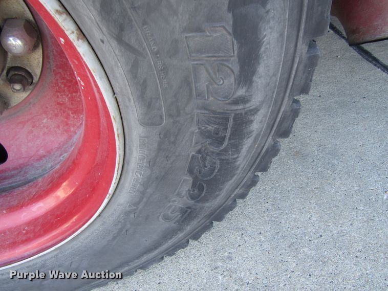 image for item GC9773 1986 Pierce 6V92T  pumper fire truck