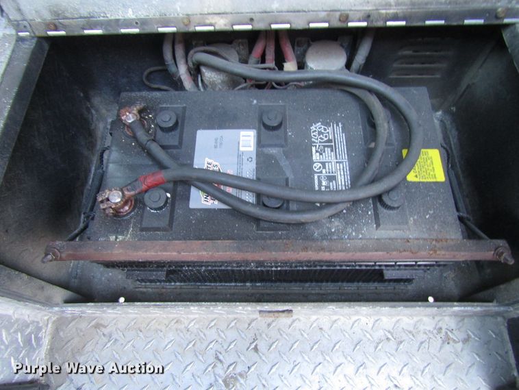 image for item GC9773 1986 Pierce 6V92T  pumper fire truck