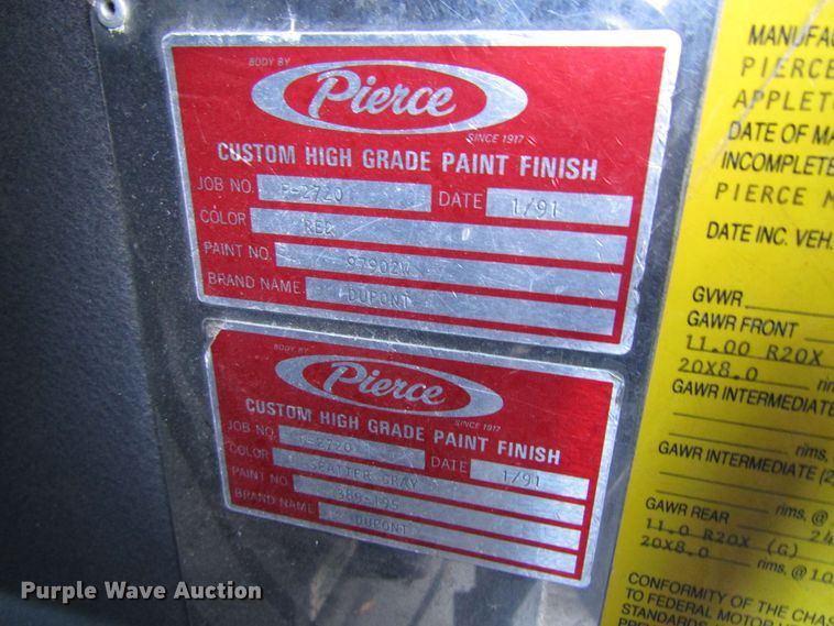 image for item GC9773 1986 Pierce 6V92T  pumper fire truck