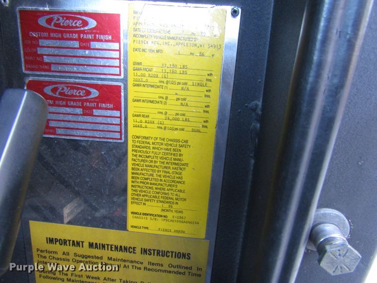 image for item GC9773 1986 Pierce 6V92T  pumper fire truck