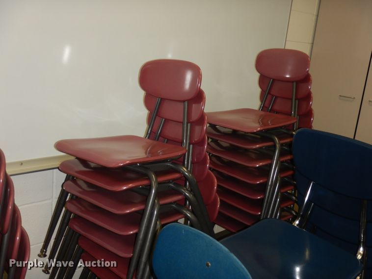 image for item GJ9735 Approximately 175 chairs