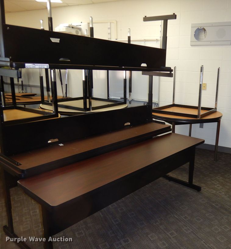 image for item GJ9738 (7) tables