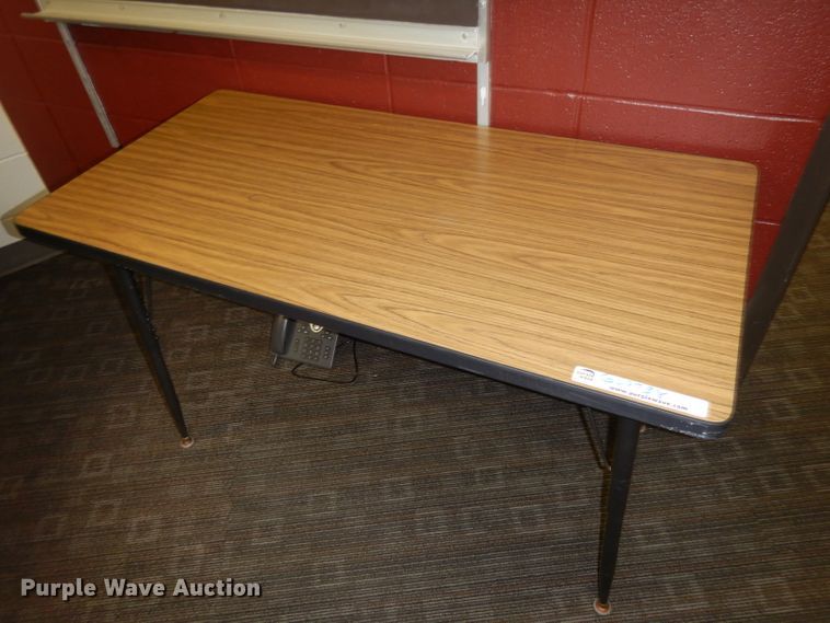 image for item GJ9738 (7) tables