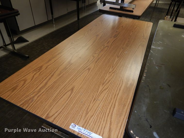 image for item GJ9744 (10) tables