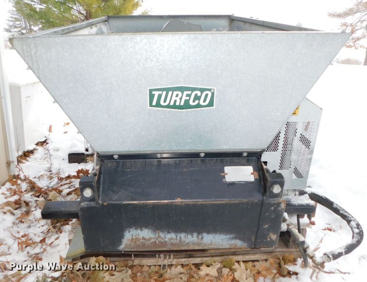 image for item GQ9923 2002 Turco SP-1530TM top dresser spreader