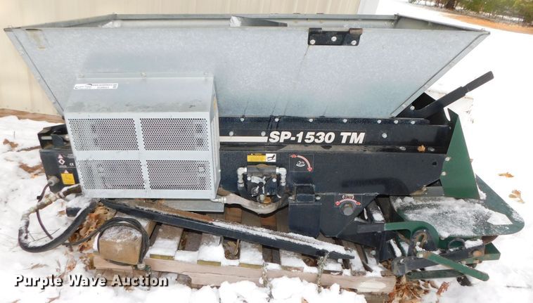 image for item GQ9923 2002 Turco SP-1530TM top dresser spreader
