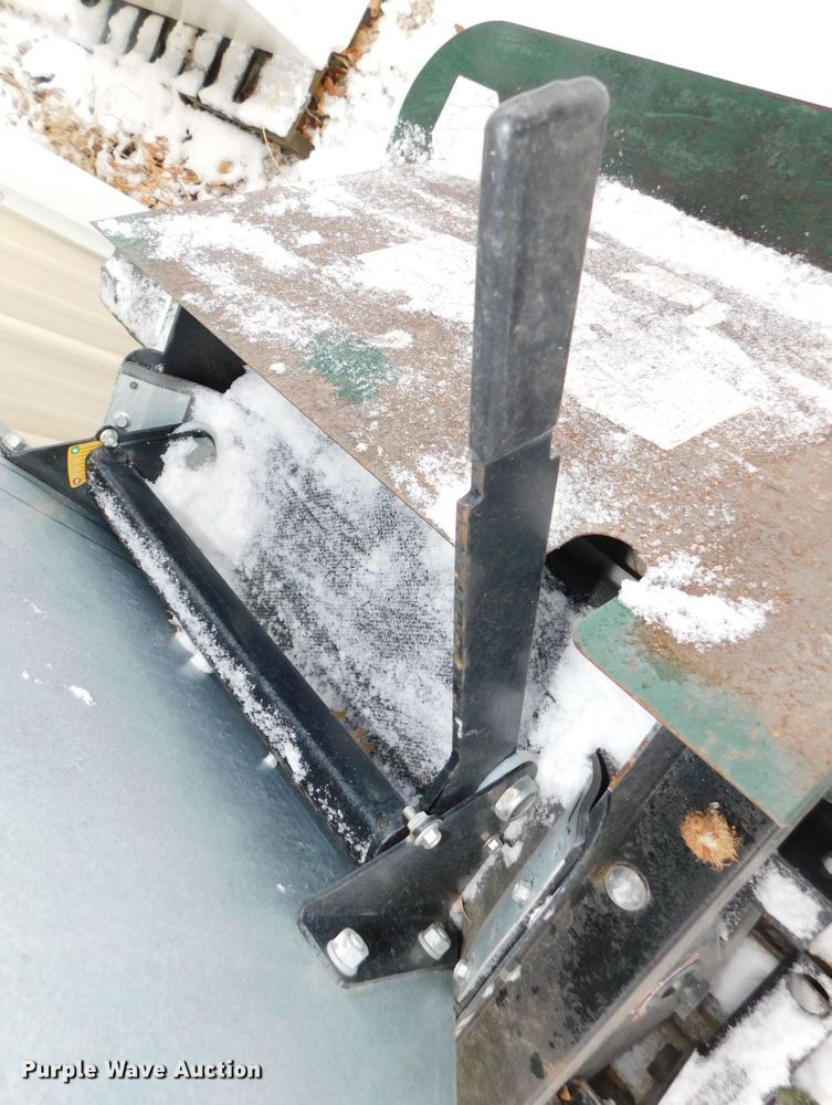 image for item GQ9923 2002 Turco SP-1530TM top dresser spreader