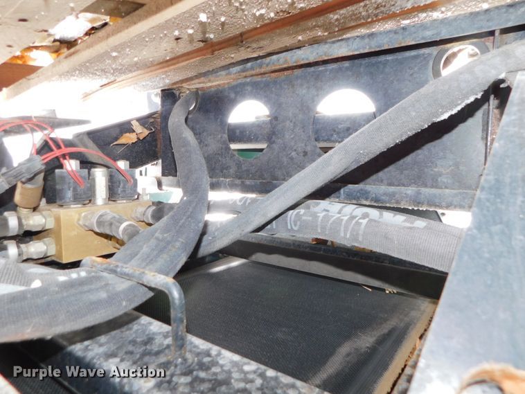 image for item GQ9923 2002 Turco SP-1530TM top dresser spreader