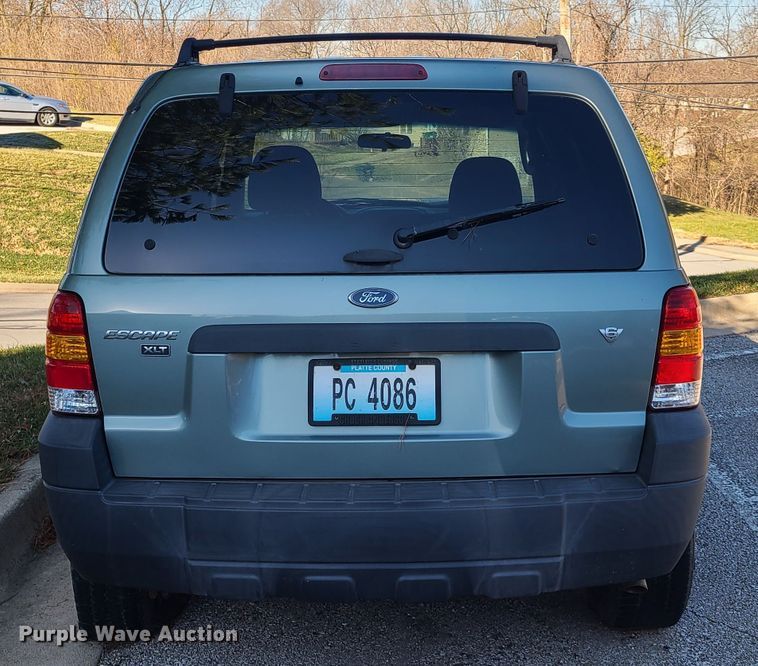 image for item HM9754 2006 Ford Escape SUV