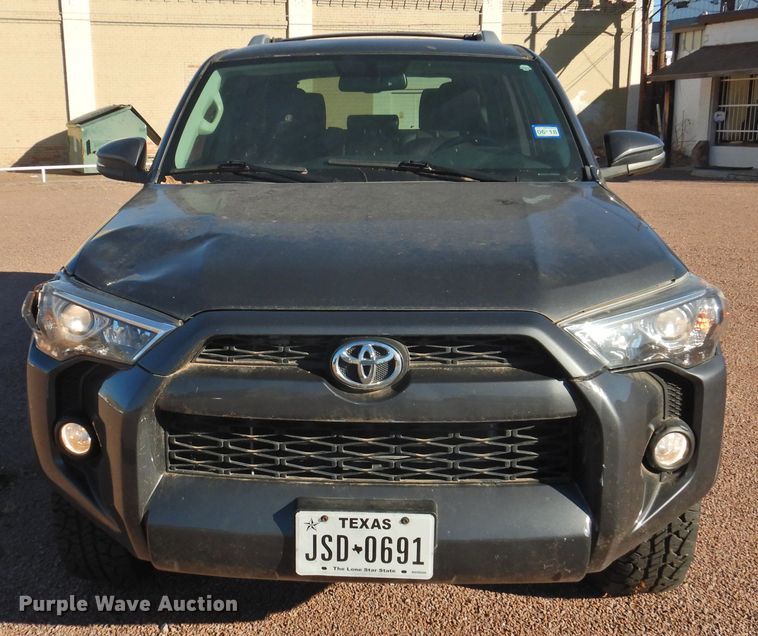 image for item HO9965 2016 Toyota 4Runner  SUV