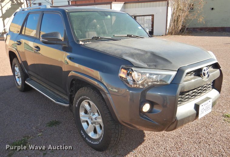 image for item HO9965 2016 Toyota 4Runner  SUV