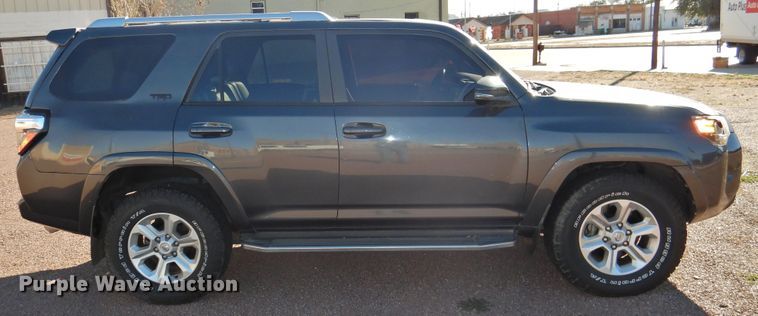 image for item HO9965 2016 Toyota 4Runner  SUV
