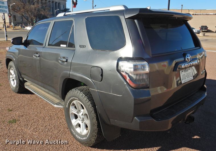 image for item HO9965 2016 Toyota 4Runner  SUV