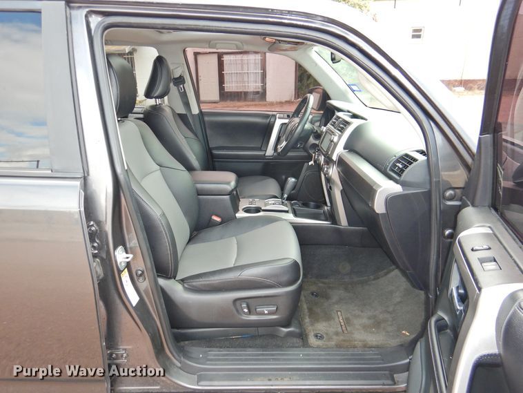 image for item HO9965 2016 Toyota 4Runner  SUV