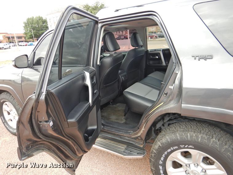 image for item HO9965 2016 Toyota 4Runner  SUV