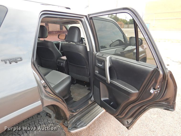 image for item HO9965 2016 Toyota 4Runner  SUV