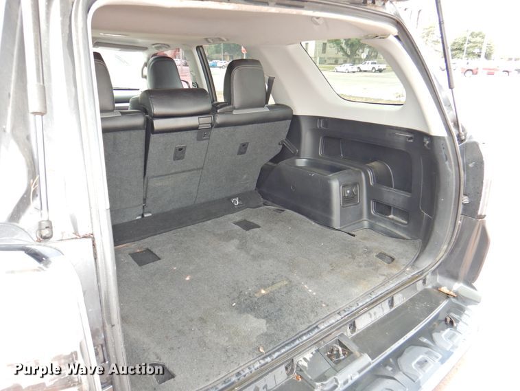 image for item HO9965 2016 Toyota 4Runner  SUV