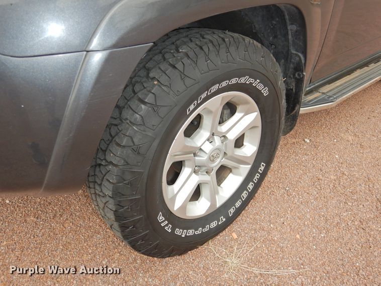 image for item HO9965 2016 Toyota 4Runner  SUV